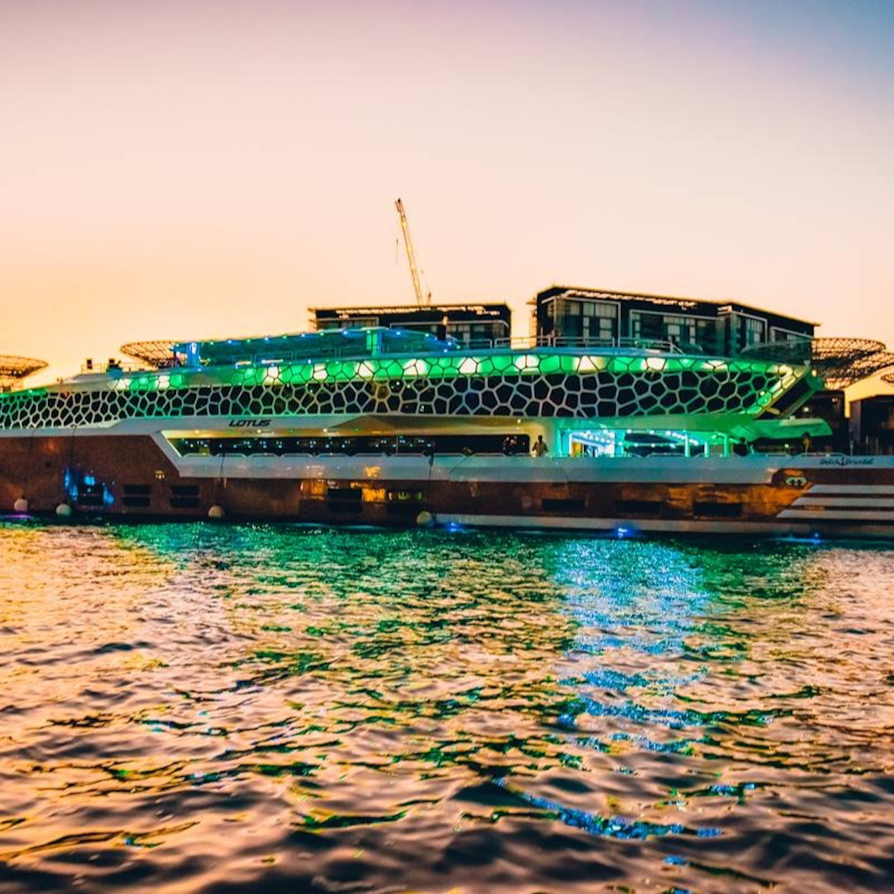 Dubai Lotus Mega Yacht Dinner Cruise In Dubai Pelago